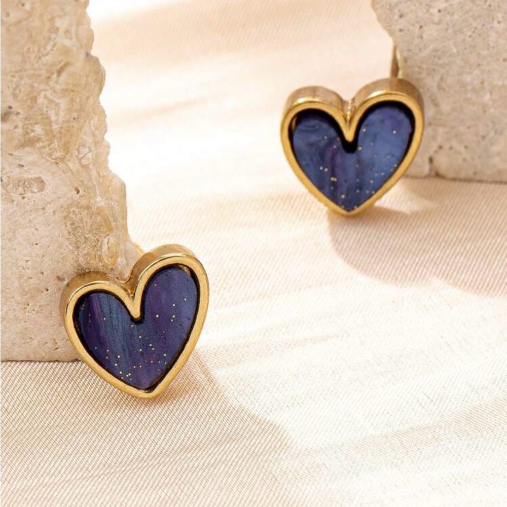 Blue Heart-shaped Stud Earrings